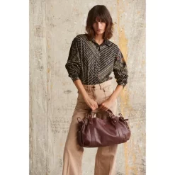 Hot Sale 🥰 Gerard Darel Clyde Printed 👕 Shirt Black 🤩 -Gerard Darel Elegant Shop unnamed file 587